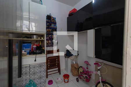 Apartamento à venda com 85m², 4 quartos e 1 vaga Apartamento à venda com 85m², 4 quartos e 1 vagaQuarto de Serviço