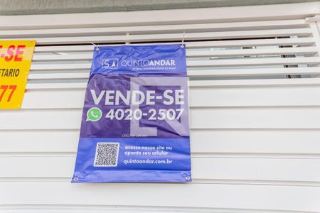 Casa à venda com 114m², 2 quartos e 1 vaga Casa à venda com 114m², 2 quartos e 1 vagaPlaquinha