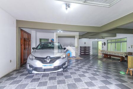 Casa à venda com 244m², 2 quartos e 2 vagasGaragem