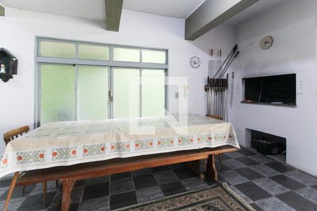 Casa à venda com 244m², 2 quartos e 2 vagasEspaço gourmet