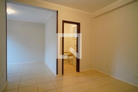 Casa à venda com 314m², 4 quartos e 4 vagasSuíte