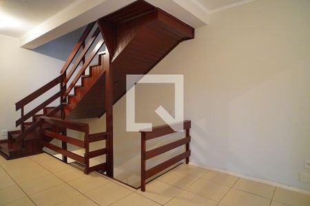 Casa à venda com 314m², 4 quartos e 4 vagasAcesso Dormitórios