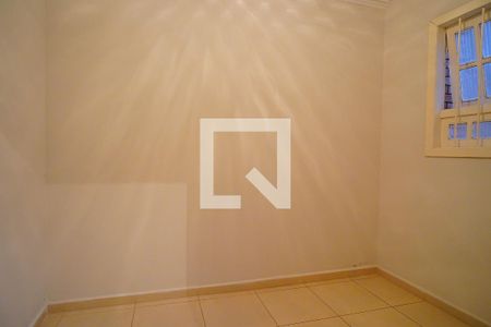 Casa à venda com 314m², 4 quartos e 4 vagasQuarto de Serviço