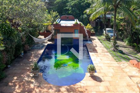 Casa de condomínio à venda com 346m², 4 quartos e 5 vagas Casa de condomínio à venda com 346m², 4 quartos e 5 vagasPiscina - Sauna