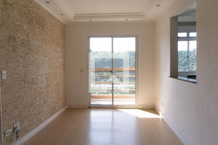 Sala de apartamento para alugar com 2 quartos, 50m² em Jardim Vista Alegre, Embu das Artes