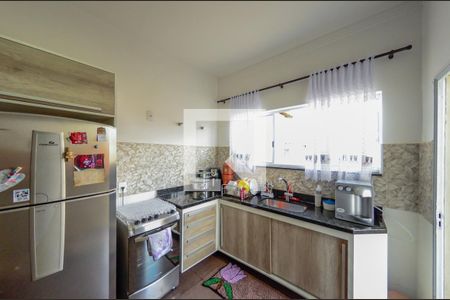 Casa à venda com 119m², 2 quartos e 2 vagas Casa à venda com 119m², 2 quartos e 2 vagasCozinha