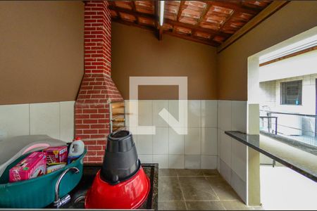 Casa à venda com 119m², 2 quartos e 2 vagas Casa à venda com 119m², 2 quartos e 2 vagasChurrasqueira