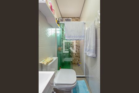 Casa à venda com 119m², 2 quartos e 2 vagas Casa à venda com 119m², 2 quartos e 2 vagasBanheiro