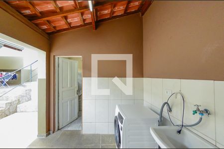 Casa à venda com 119m², 2 quartos e 2 vagas Casa à venda com 119m², 2 quartos e 2 vagasÁrea de Serviço