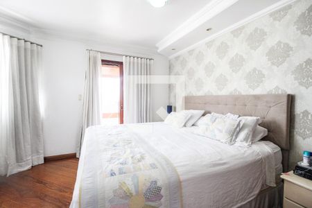 Casa de condomínio à venda com 400m², 4 quartos e 4 vagas Casa de condomínio à venda com 400m², 4 quartos e 4 vagasQuarto 2