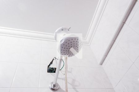 Casa de condomínio à venda com 400m², 4 quartos e 4 vagas Casa de condomínio à venda com 400m², 4 quartos e 4 vagasBanheiro de serviço 2