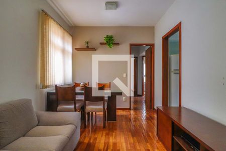 Sala de Apartamento com 3 quartos, 80m² Cruzeiro