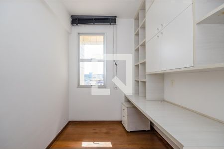 Apartamento para alugar com 142m², 4 quartos e 2 vagas Apartamento para alugar com 142m², 4 quartos e 2 vagasQuarto 3