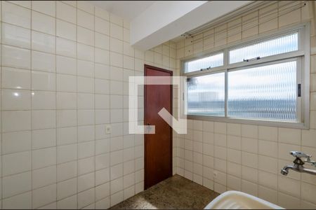 Apartamento para alugar com 142m², 4 quartos e 2 vagas Apartamento para alugar com 142m², 4 quartos e 2 vagasÁrea de Serviço