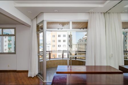 Sala de apartamento para alugar com 4 quartos, 142m² em Buritis, Belo Horizonte