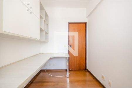 Apartamento para alugar com 142m², 4 quartos e 2 vagas Apartamento para alugar com 142m², 4 quartos e 2 vagasQuarto 3