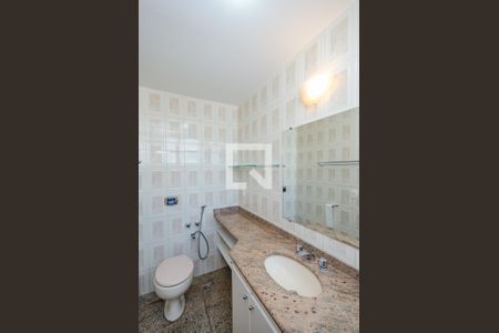 Apartamento para alugar com 142m², 4 quartos e 2 vagas Apartamento para alugar com 142m², 4 quartos e 2 vagasBanheiro da Suíte