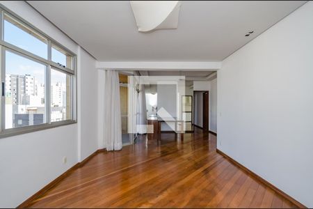 Sala de apartamento para alugar com 4 quartos, 142m² em Buritis, Belo Horizonte
