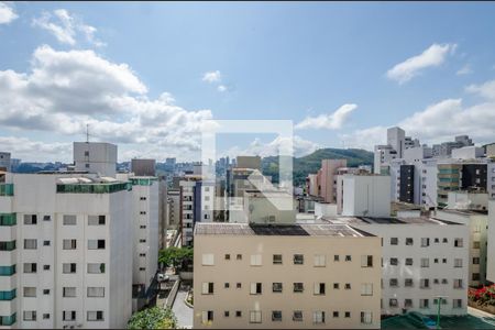 Apartamento para alugar com 142m², 4 quartos e 2 vagas Apartamento para alugar com 142m², 4 quartos e 2 vagasVaranda da Suíte
