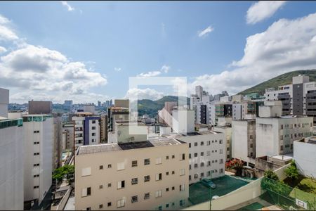 Apartamento para alugar com 142m², 4 quartos e 2 vagas Apartamento para alugar com 142m², 4 quartos e 2 vagasQuarto 2