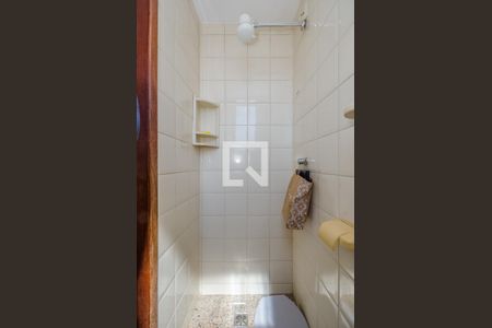 Apartamento para alugar com 142m², 4 quartos e 2 vagas Apartamento para alugar com 142m², 4 quartos e 2 vagasBanheiro de Serviço