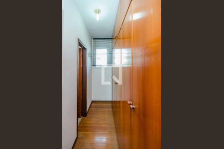 Apartamento para alugar com 142m², 4 quartos e 2 vagas Apartamento para alugar com 142m², 4 quartos e 2 vagascloset Suíte