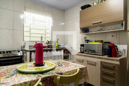 Casa para alugar com 70m², 2 quartos e 2 vagasCozinha