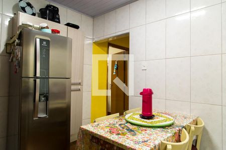 Casa para alugar com 70m², 2 quartos e 2 vagasCozinha
