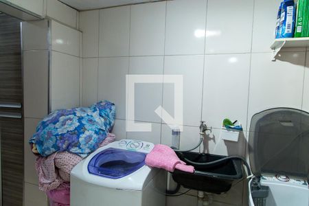 Casa para alugar com 70m², 2 quartos e 2 vagasVista da Suíte