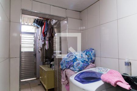 Casa para alugar com 70m², 2 quartos e 2 vagasÁrea de Serviço