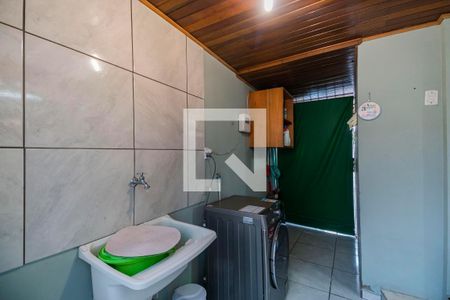 Casa à venda com 116m², 3 quartos e 2 vagasLavanderia 