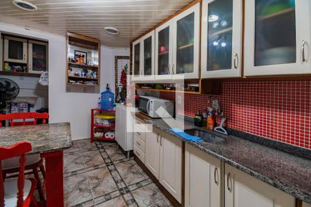 Casa à venda com 116m², 3 quartos e 2 vagasCozinha 