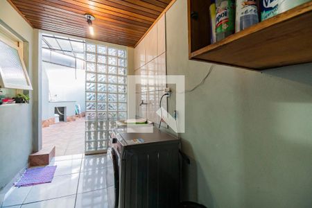 Casa à venda com 116m², 3 quartos e 2 vagasLavanderia 