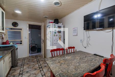 Casa à venda com 116m², 3 quartos e 2 vagasCozinha 