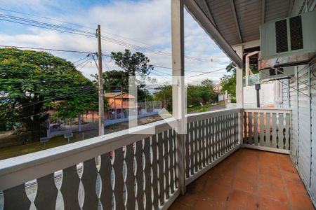 Casa à venda com 116m², 3 quartos e 2 vagasVaranda 