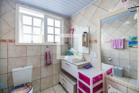 Casa à venda com 116m², 3 quartos e 2 vagasBanheiro 