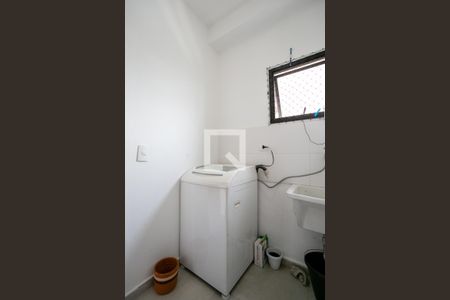 Apartamento para alugar com 67m², 2 quartos e 1 vagaÁrea de serviço