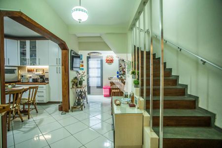 Casa à venda com 208m², 3 quartos e 4 vagas Casa à venda com 208m², 3 quartos e 4 vagasCopa