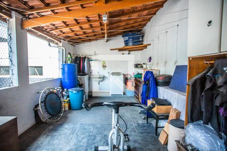 Casa à venda com 208m², 3 quartos e 4 vagas Casa à venda com 208m², 3 quartos e 4 vagasTerraço - Área de Serviço