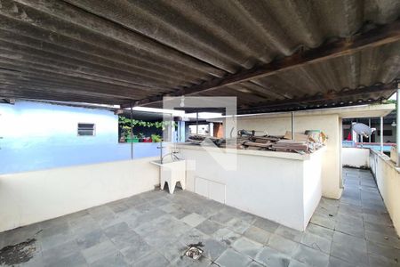 Casa de condomínio à venda com 120m², 2 quartos e 1 vagaTerraço de fundos