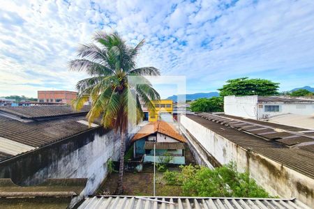 Casa de condomínio à venda com 120m², 2 quartos e 1 vagaVista
