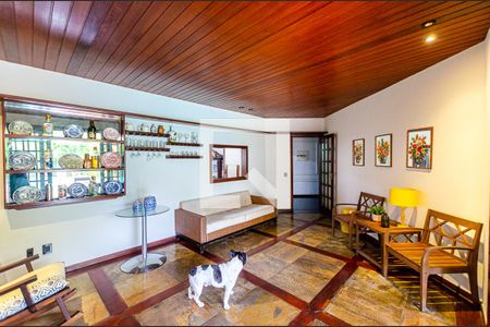 Sala de casa à venda com 5 quartos, 1000m² em São Francisco, Niterói