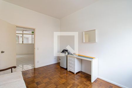 Apartamento para alugar com 309m², 3 quartos e 2 vagas Apartamento para alugar com 309m², 3 quartos e 2 vagasQuarto de Serviço