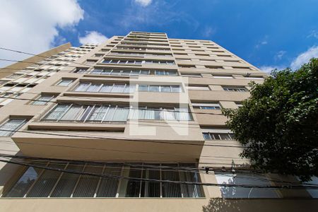 Apartamento para alugar com 309m², 3 quartos e 2 vagas Apartamento para alugar com 309m², 3 quartos e 2 vagasFachada