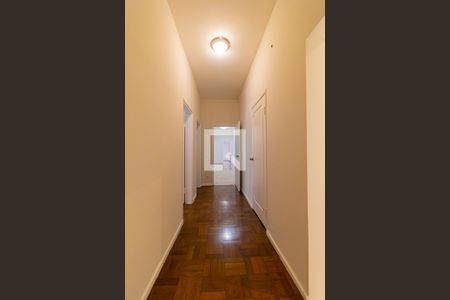 Apartamento para alugar com 309m², 3 quartos e 2 vagas Apartamento para alugar com 309m², 3 quartos e 2 vagasCorredor