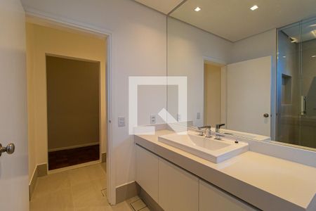 Apartamento para alugar com 309m², 3 quartos e 2 vagas Apartamento para alugar com 309m², 3 quartos e 2 vagasBanheiro Social
