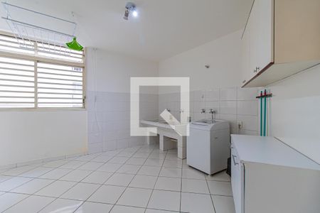 Apartamento para alugar com 309m², 3 quartos e 2 vagas Apartamento para alugar com 309m², 3 quartos e 2 vagasÁrea de Serviço