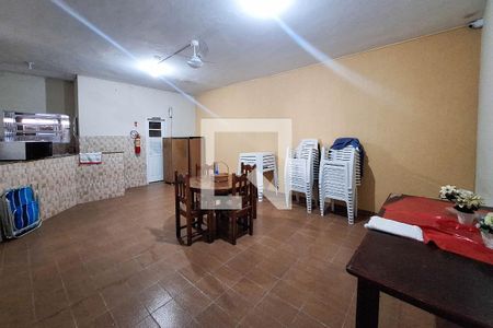 Apartamento à venda com 100m², 3 quartos e sem vagaÁrea comum