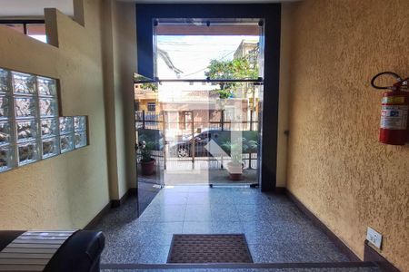 Apartamento à venda com 100m², 3 quartos e sem vagaFachada e portaria