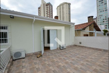 Casa para alugar com 300m², 4 quartos e 2 vagas Casa para alugar com 300m², 4 quartos e 2 vagasVaranda Quarto 2